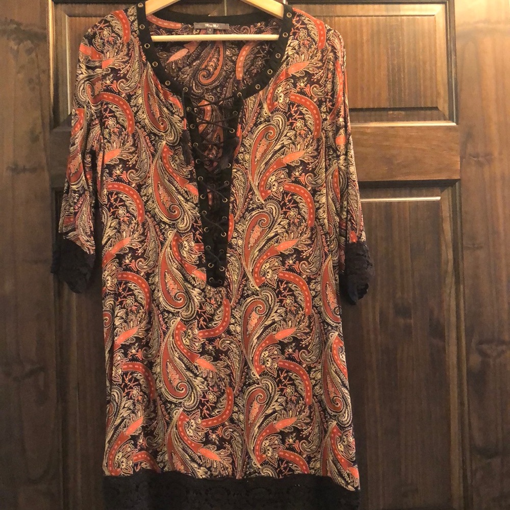 Miss Me, Paisley and Lace Dress
